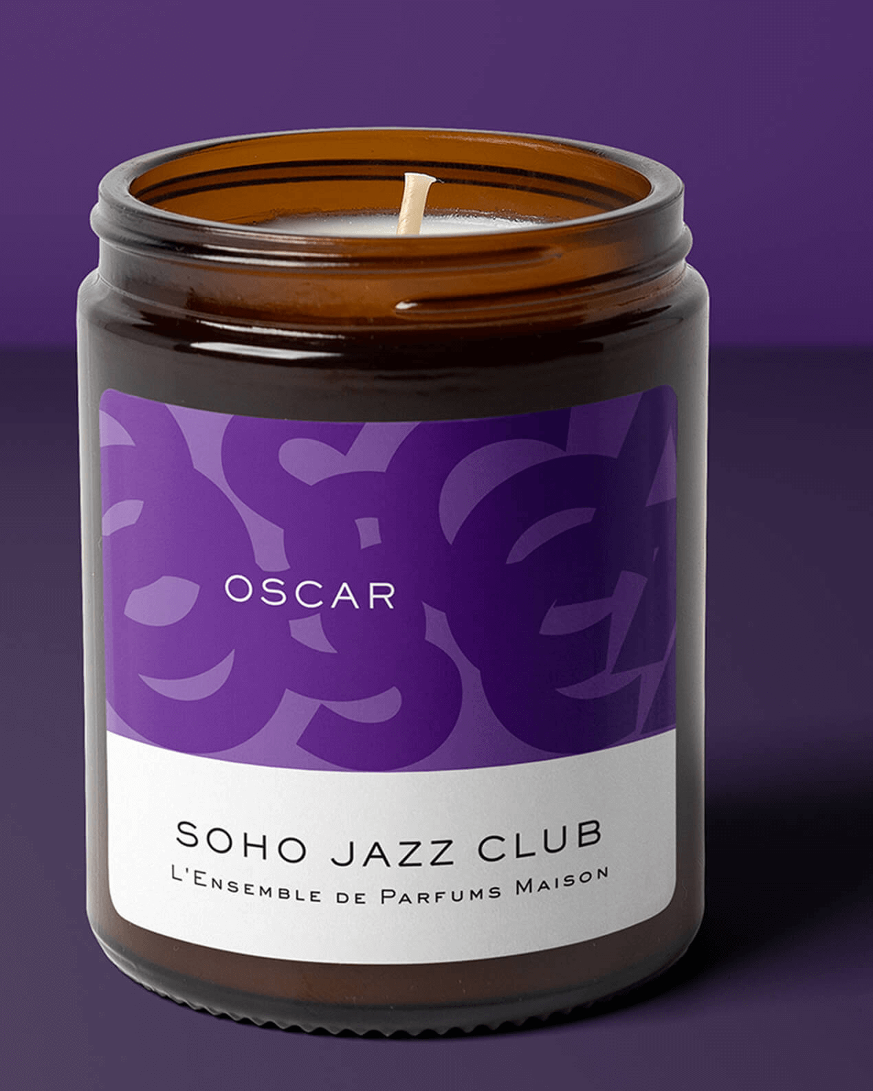 Oscar Perfumed Candle with Tobacco and Leather